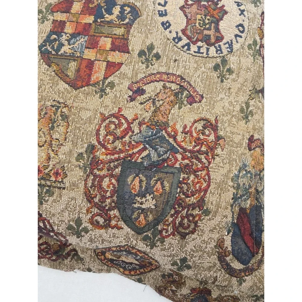 Vtg Tapestry Jacquard Medieval European Castlecore Heraldic‎ Crest Pillow Sham